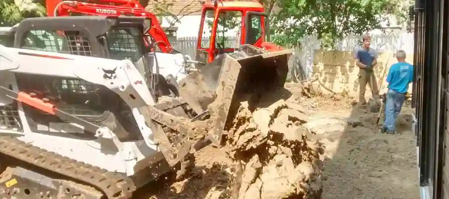 Débroussaillage à Laval – entretien de terrain Belles Saisons